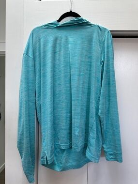 Men's Lightweight Hooded Pullover Sunshirt - Teal Blue